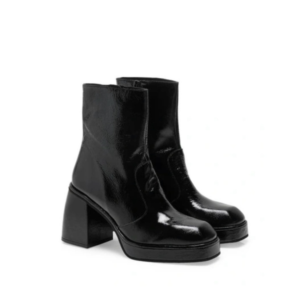 FREE PEOPLE RUBY Patent Leather Boots